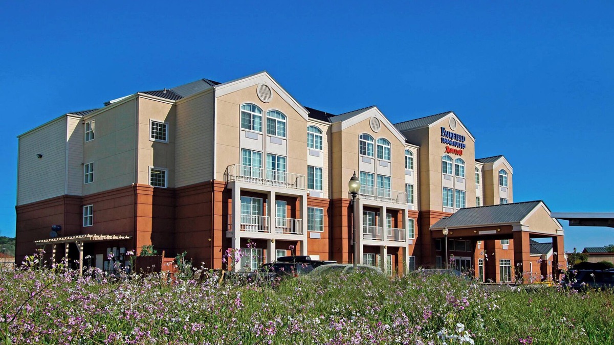 Fairfield Hotel | Fairfield Inn & Suites by Marriott Fairfield Napa Valley
