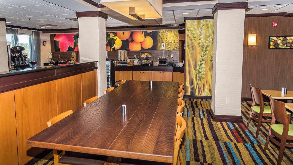 Granville Hotel | Fairfield Inn & Suites by Marriott Morgantown