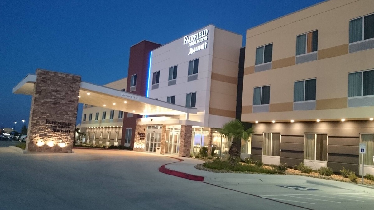 Cuero Hotel | Fairfield Inn & Suites Cuero