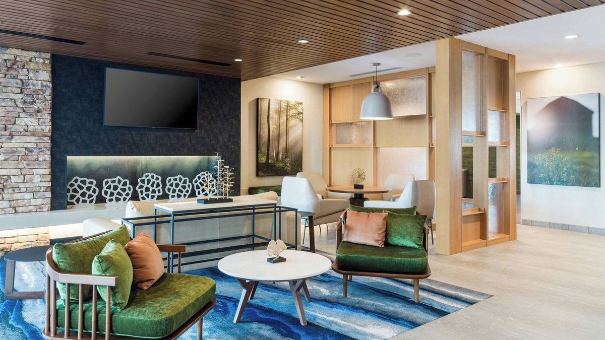 Hanford Hotel | Fairfield Inn & Suites Hanford