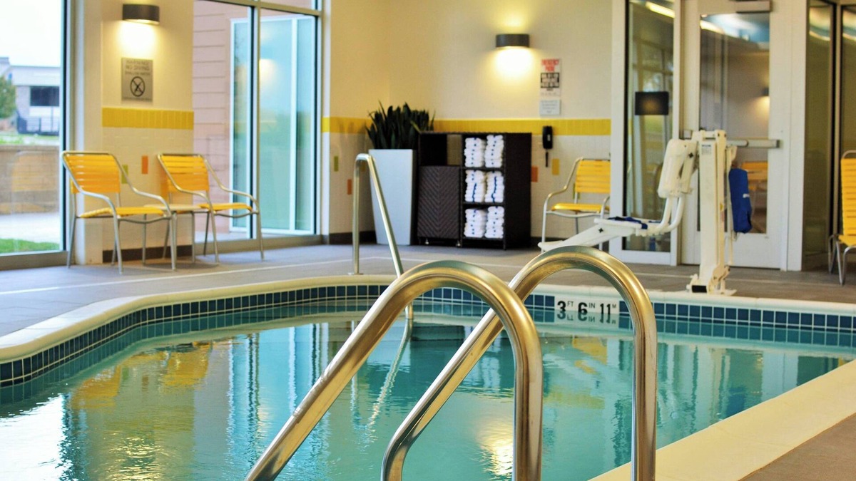 North Central Omaha Hotel | Fairfield Inn & Suites Omaha Northwest
