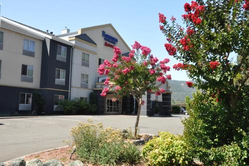 Ukiah Hotel | Fairfield Inn & Suites Ukiah Mendocino County