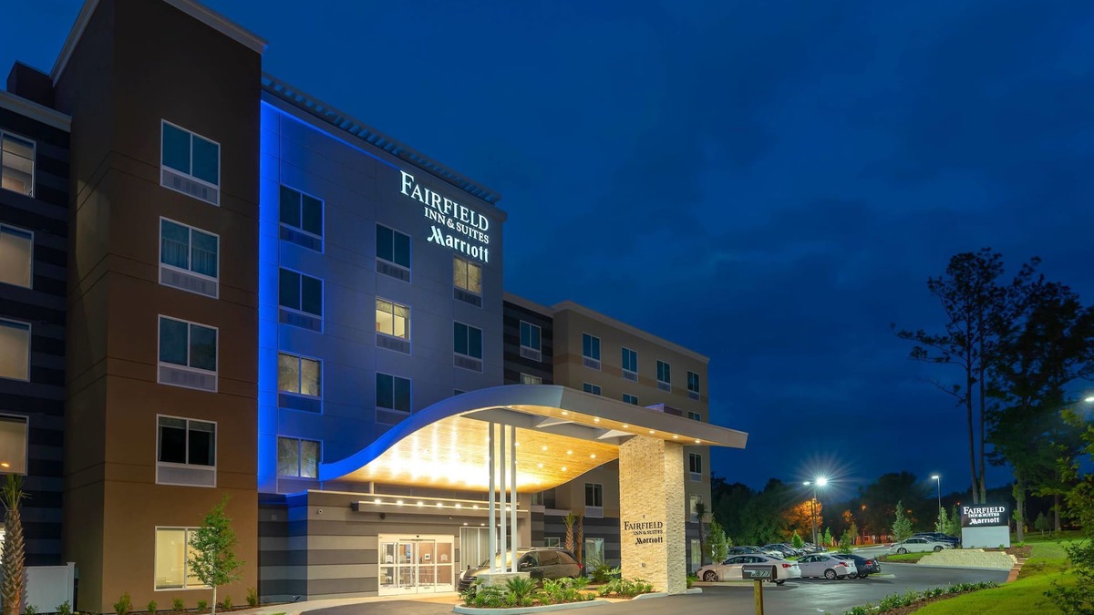 Gainesville Hotel | Fairfield Inn & Suites by Marriott Gainesville I-75