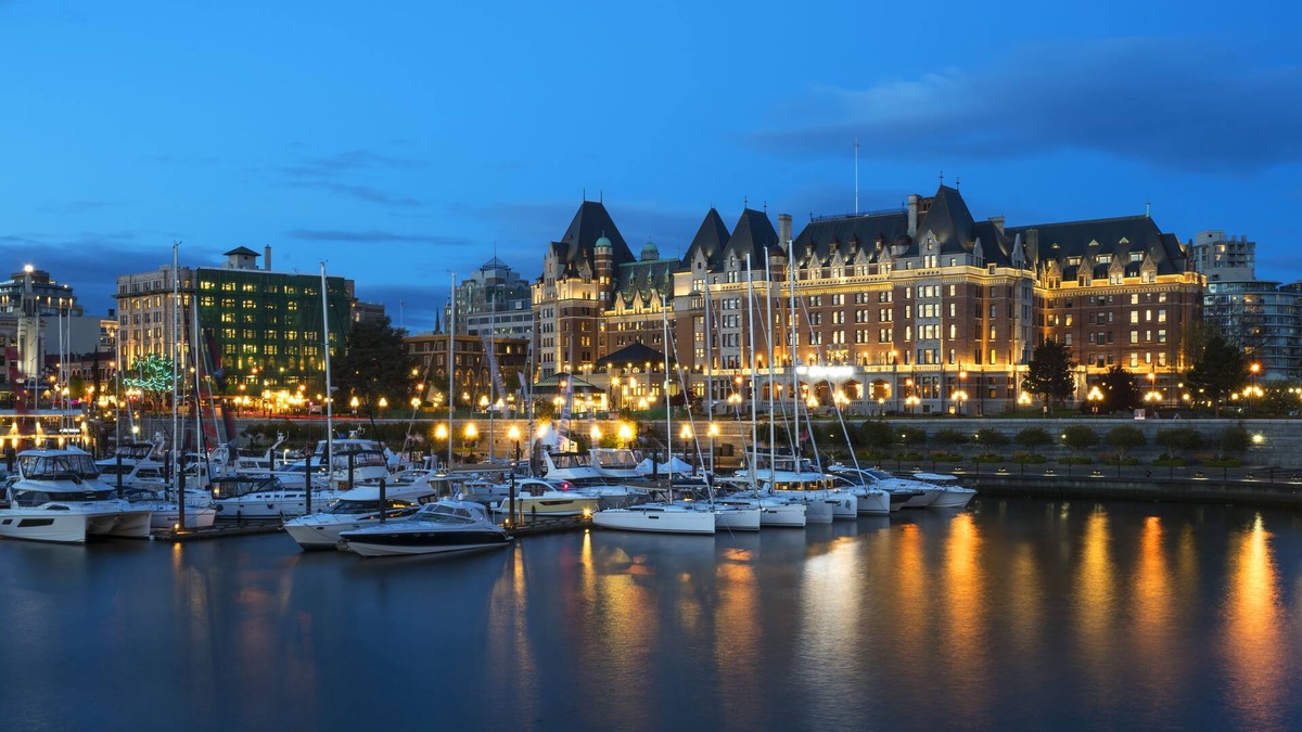 Inner Harbour Hotel | Fairmont Empress