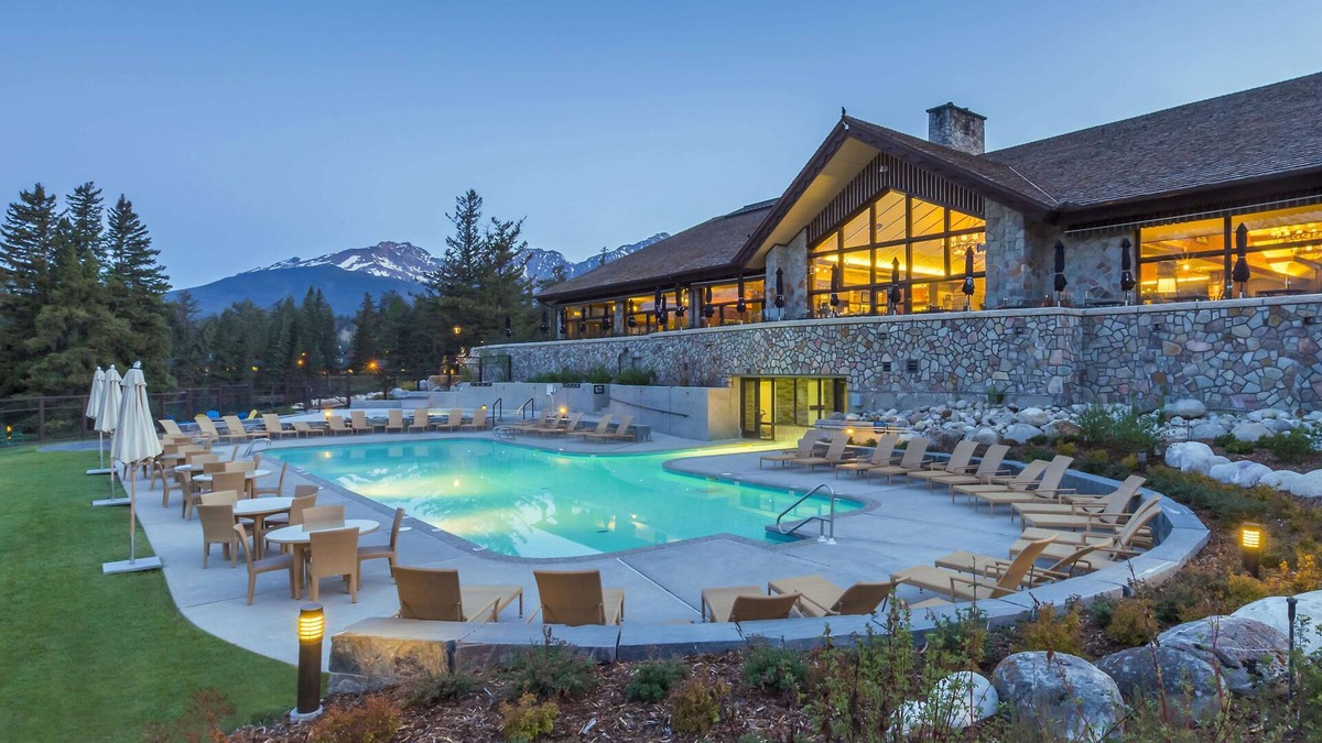 Jasper Resort | Fairmont Jasper Park Lodge