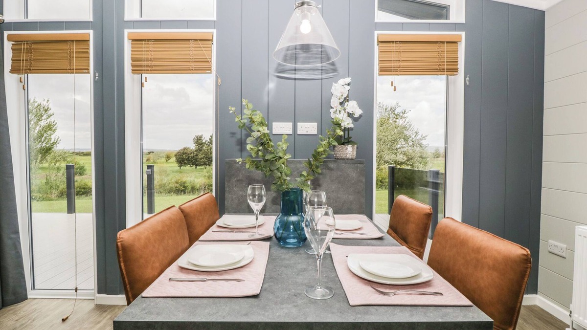 Brean Cottage | Fairway View 24