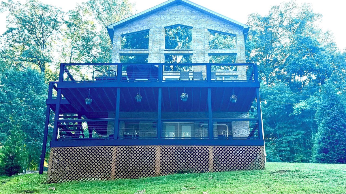 Andersonville House | Falcons Crest at Sequoyah Marina (Norris Lake)