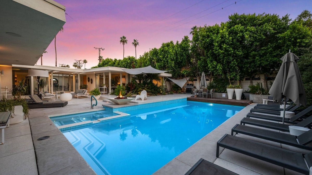 Twin Palms House | Fall Dates Available! Mid-Century home with Private Pool, Spa, and Mountain Views!