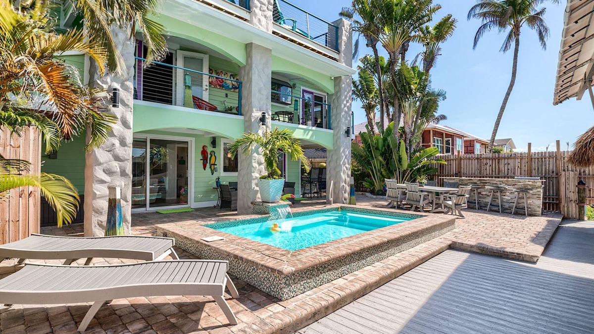 Fort Myers Beach Villa | FALL SPECIAL "ParrotEyes FMB" North Island Beauty! Pvt Pool, TOTAL RENOVATION