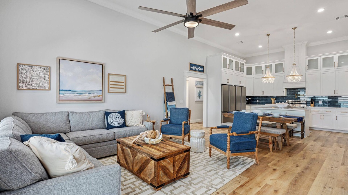 Crystal Beach House | Fall Specials! Luxury 4BR/4BA, Steps to Sand, Beach Views, Dog-Friendly