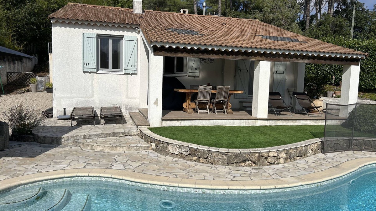 Le Collet House | Familiale, Piscine, Climatisation