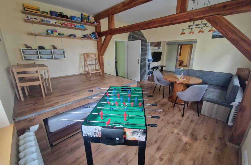 Malchin Apartment | Familienfreundliche Fewo MV Malchin