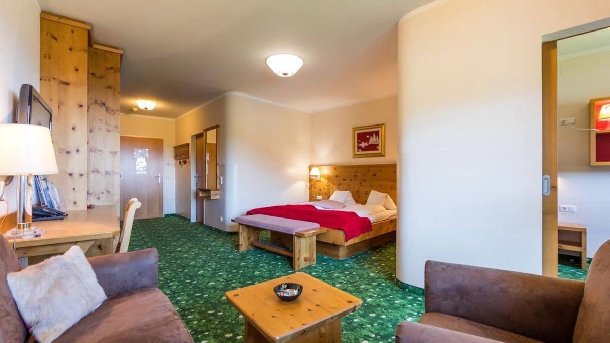 Falkert House | Familiensuite Typ "heidi-suite" - Heidi-hotel Falkertsee