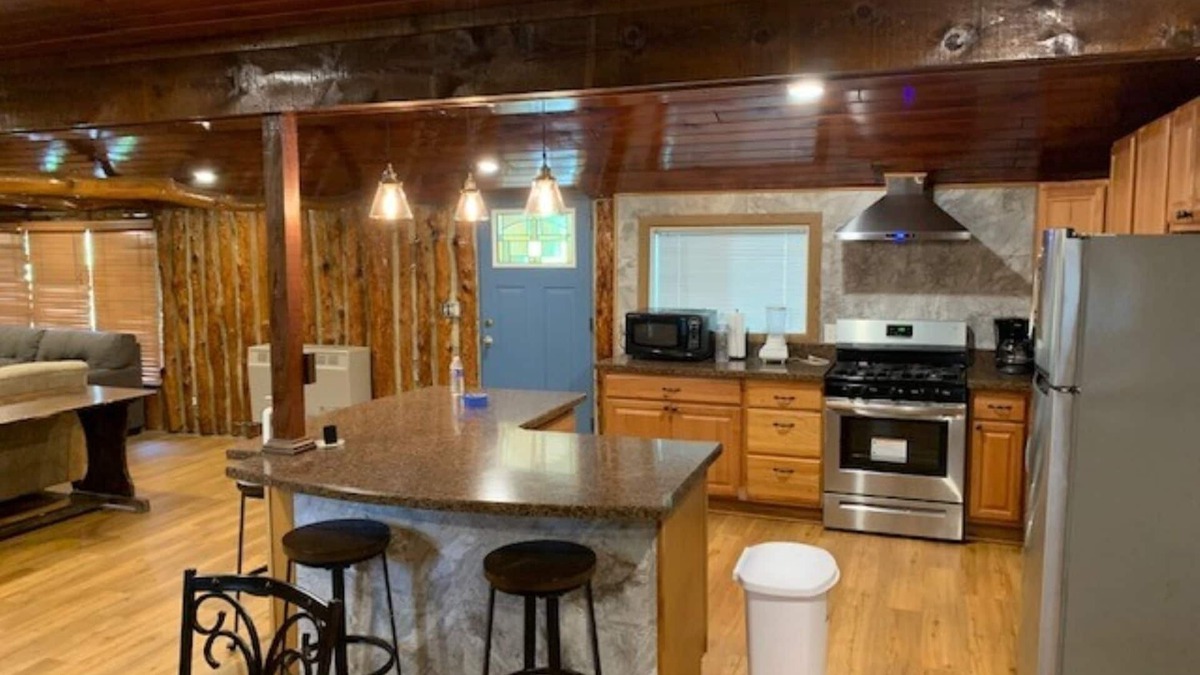 Dale Cabin | Family and Friends country get away.