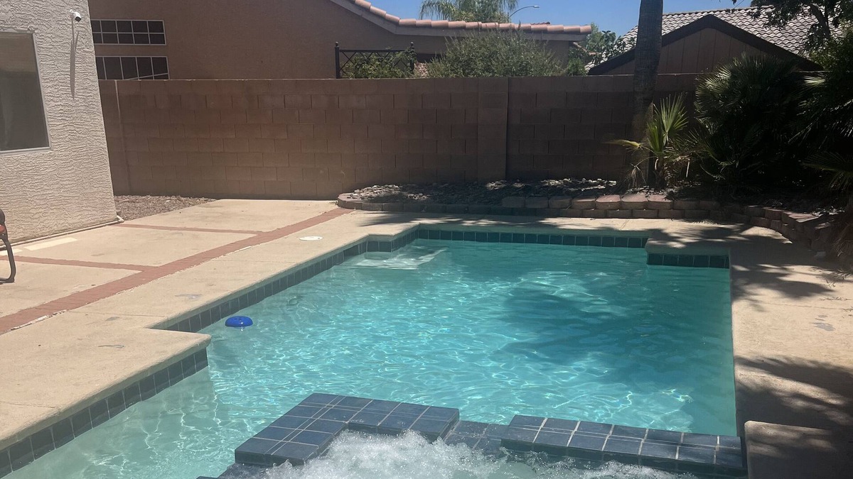 Centennial Hills House | Family and pet friendly pool house