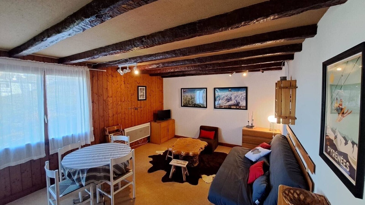 Cadeilhan-Trachere Apartment | Family apartment at the foot of the slopes