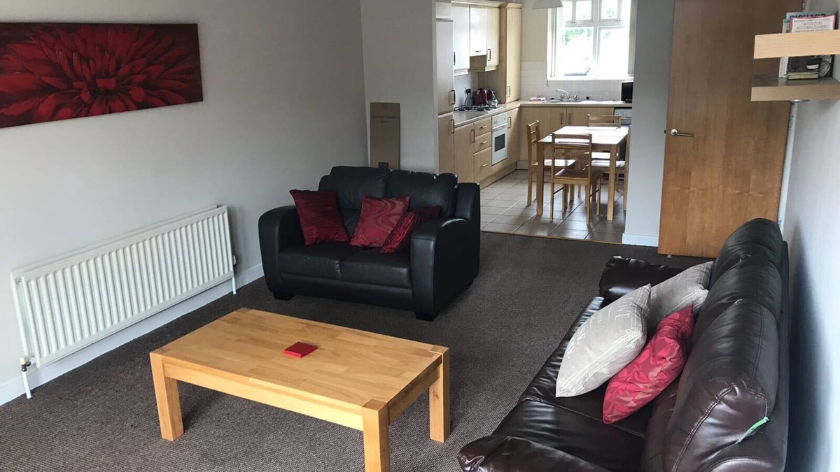 Newry Apartment | Family Apartment - Newry City Centre