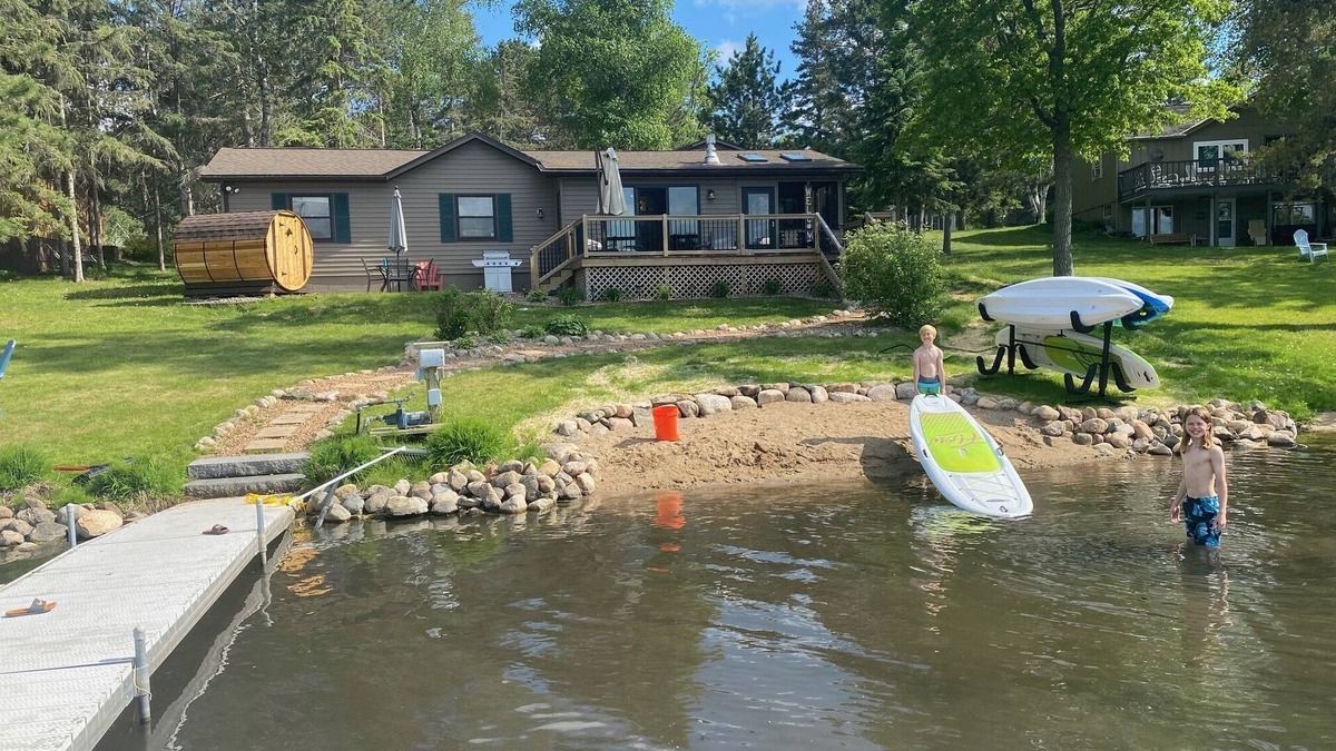 Pequot Lakes Cottage | Family boating cottage on Whitefish Chain of Lakes