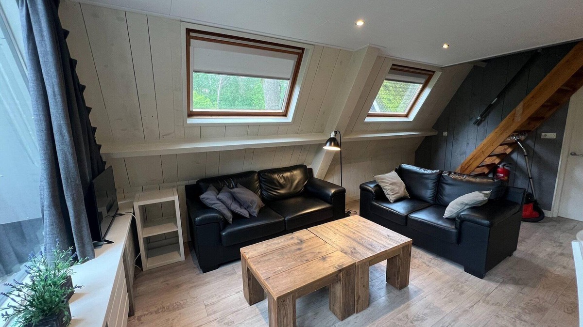 Stramproy House | Family Bungalow by the Fen