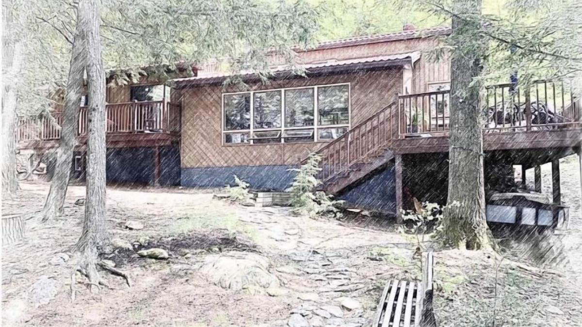 Otter Lake Cottage | Family Cottage *Pet Friendly *West Exposure *2hrs North of TO *Close to Trails