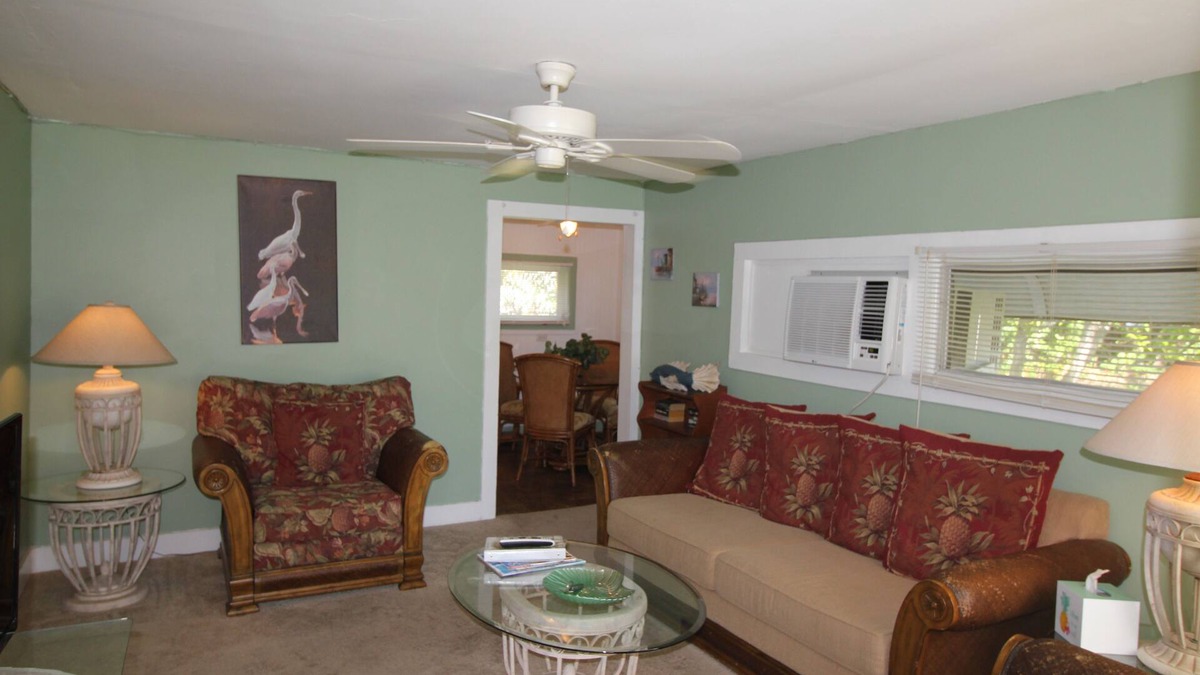 St. Lucie Village Cottage | Family fishing cottage on the Indian River Lagoon w/250 ft dock and Ocean 2 mil