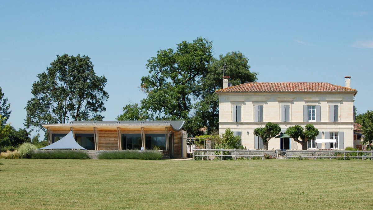 Montpellier de Medillan House | Family Estate, Indoor pool, 20 minutes to the beach