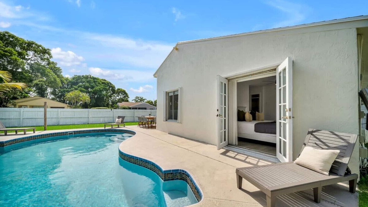Royal Palm Beach House | Family Friendly 4BR Home with a Private Pool & Calm Farmhouse Charm