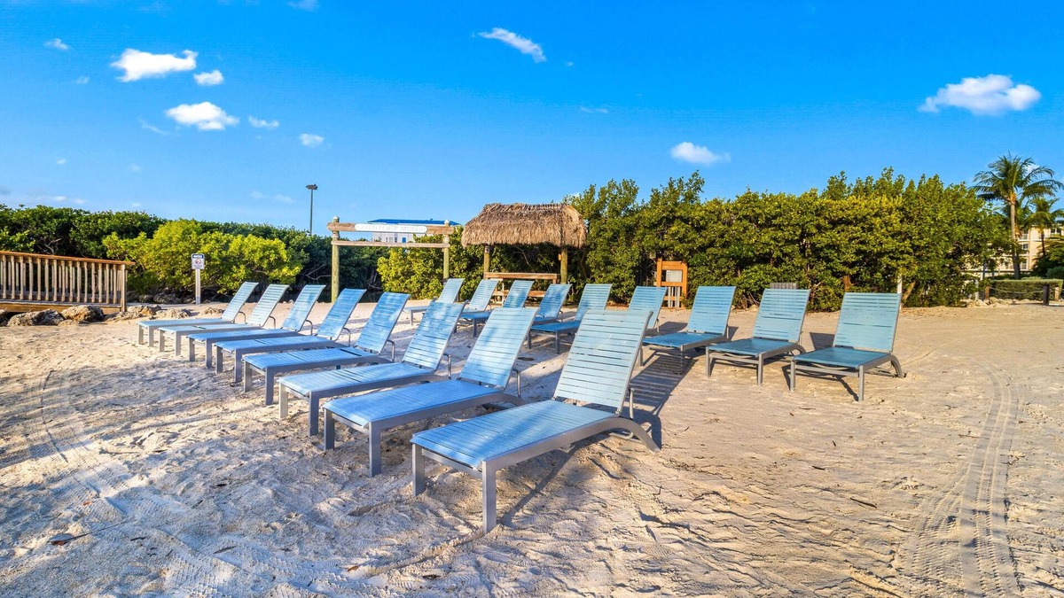 Tavernier Condo | Family-Friendly 1BR w/Partial Ocean View & Pool
