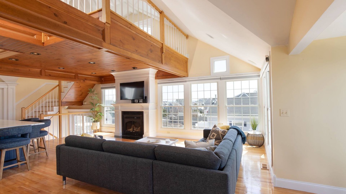 Greenbush House | Family-Friendly, 4 Bedroom, Walking Distance to Beach
