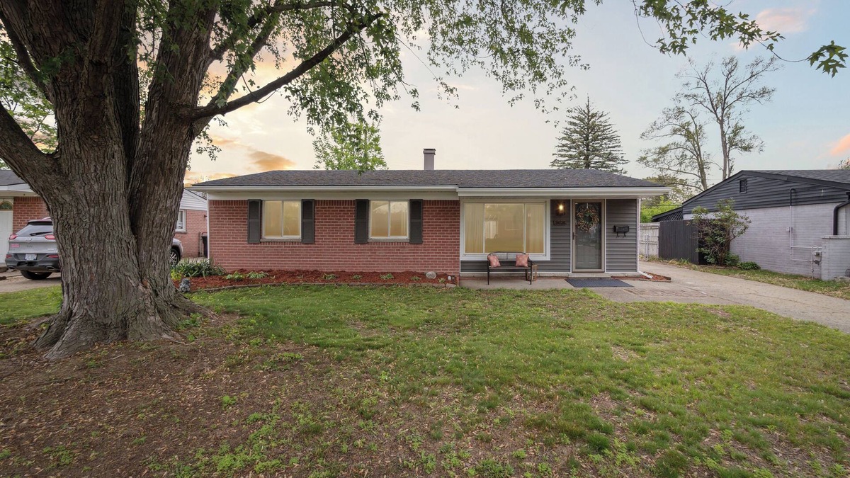 Westland House | Family Friendly 4 Beds/Sleeps 6 In Peaceful Westland