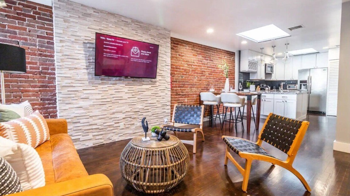 Gaslamp Quarter Apartment | Family-Friendly Apartment with Kitchen