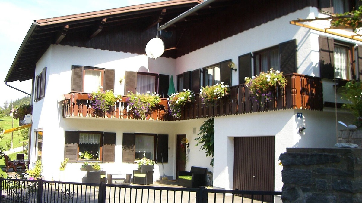 Radenthein Apartment | Family-friendly apartment for active and leisure travelers alike