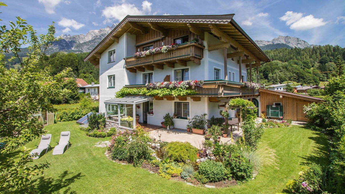 Leogang Apartment | Family-friendly apartment 70m² in the bike paradise Leogang/Saalbach
