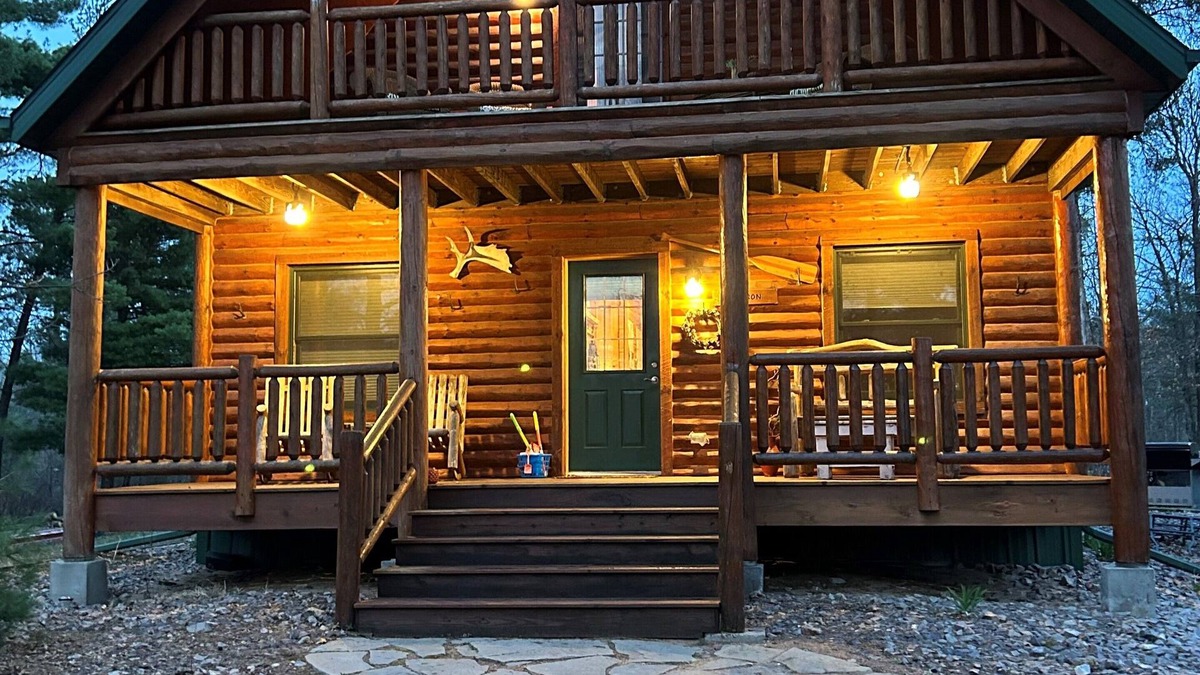 Nekoosa Cabin | Family Friendly Deep Water Getaway - Close to Sand Valley Golf Courses