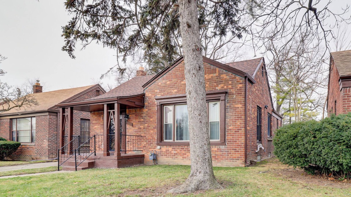 Detroit Cottage | Family-friendly Detroit Home: 12 Mi to Downtown!