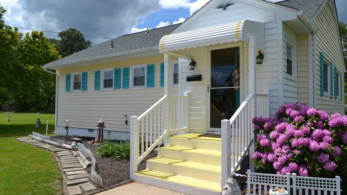 Berlin Cottage | "Family Friendly Getaway" - Close to Assateague/Downtown Berlin/O.C.
