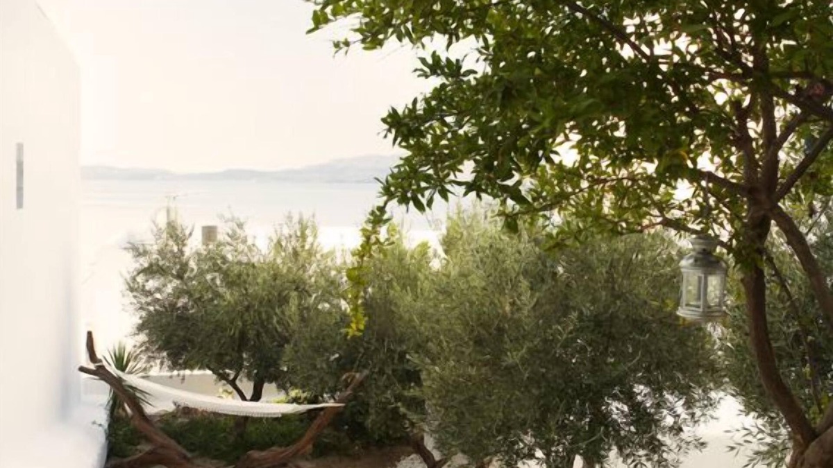 Adamas House | family friendly holiday home fully equipped a home away from home on Milos
