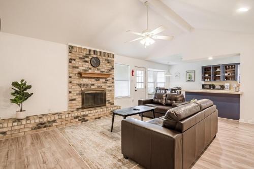 Watauga House | Family friendly home in DFW area