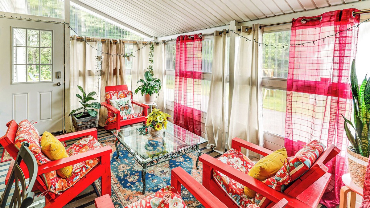 Crystal House | Family-Friendly Home w/Furnish Patio in Crystal!