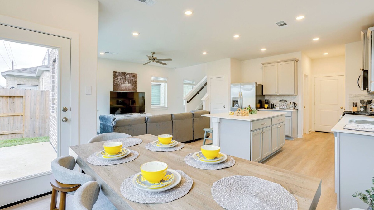 Hockley House | Family-Friendly Home w/Yard in Hockley!
