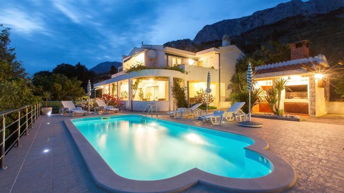 Krvavica House | Family friendly house with a swimming pool Makarska (K-19796)