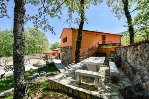 Vrlika House | Family friendly house with a swimming pool Maovice, Zagora - 24726