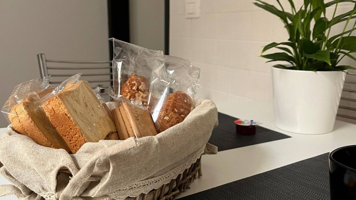 Civitavecchia Apartment | Family-friendly apartment near the port and train station