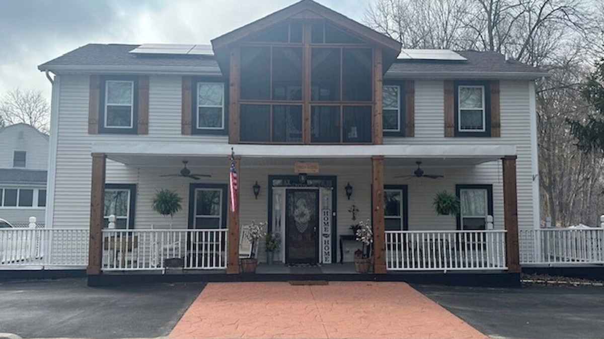 La Porte House | Family- Friendly Lake House