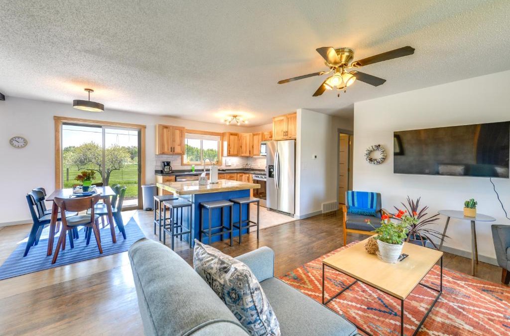 Lander House | Family-Friendly Lander Home Rental Yard, Patio!