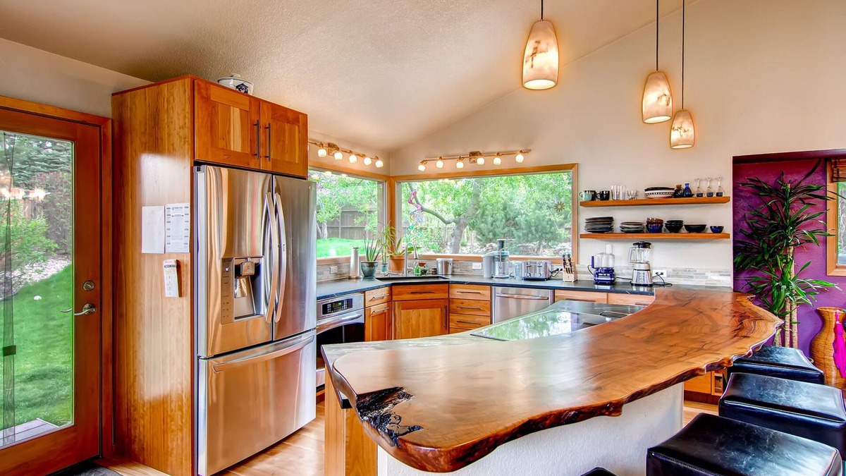 Arapahoe Ridge House | Family-Friendly Oasis 10 Minutes to Downtown Boulder