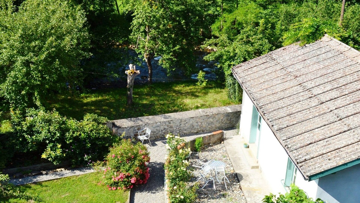 Biert Cottage | Family friendly, outdoor fun in a beautiful part of the world.