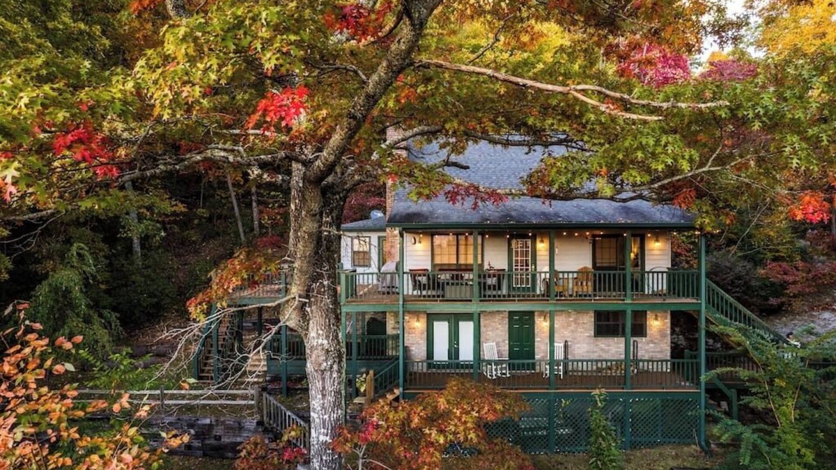 Topton House | Family-Friendly, Private 2 Acres with Stunning Views
