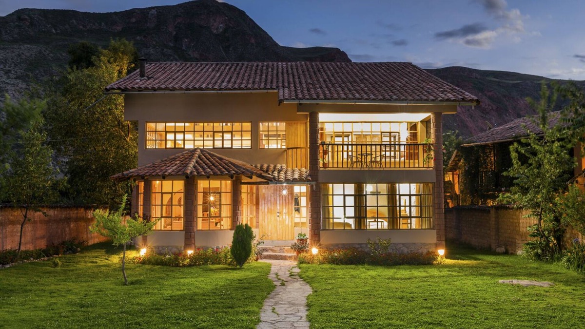 Urubamba House | Family friendly—Work friendly