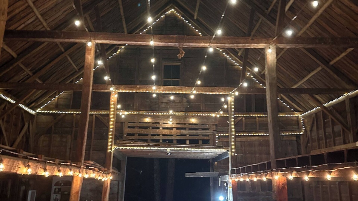 Standish House | Family, friends, Gathering